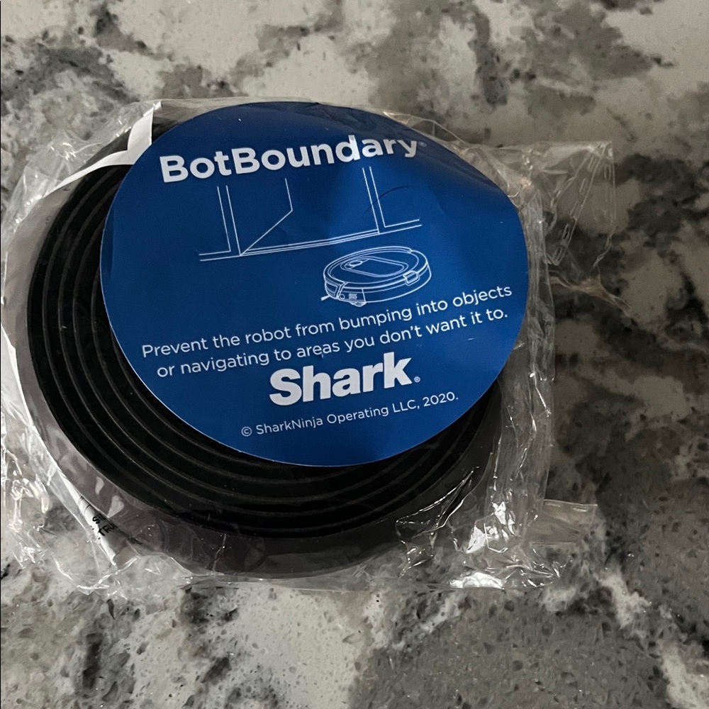 Shark BotBoundary Black Accessory